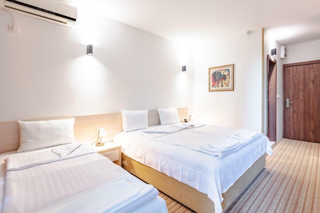 Hotel Pela Ohrid Eksteriør bilde
