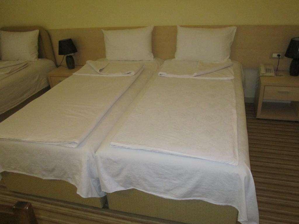 Hotel Pela Ohrid Rom bilde